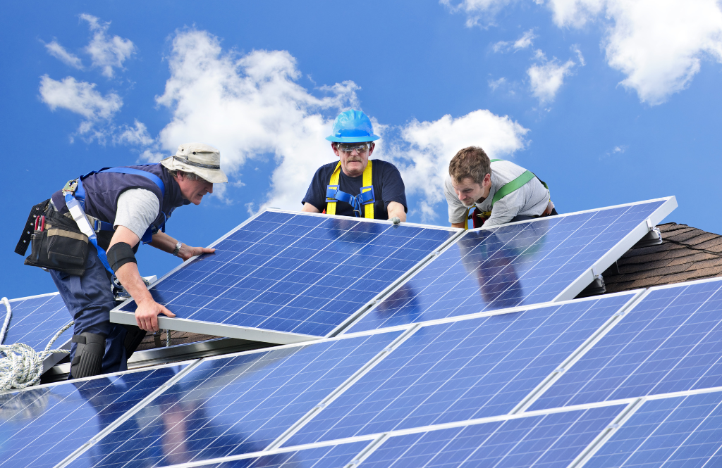 What Happens After 25 Years? The Lifecycle of a Solar Panel